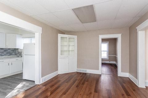 1040 S Jackson St, Jackson, MI 49203 photo 16