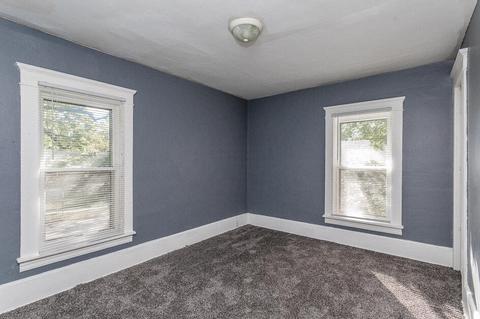 1040 S Jackson St, Jackson, MI 49203 photo 17