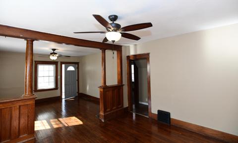 529 Orange St, Jackson, MI 49202 photo 5