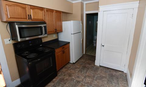 529 Orange St, Jackson, MI 49202 photo 8