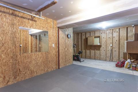 721 Avery St, Lowell, MI 49331 photo 32