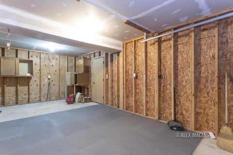 721 Avery St, Lowell, MI 49331 photo 31
