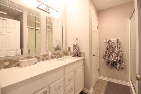 2329 Stone Field Dr, Flushing, MI 48433 photo 35