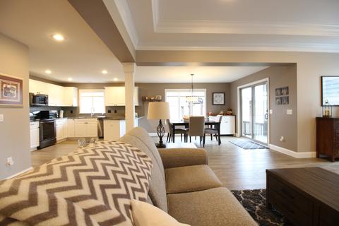 2329 Stone Field Dr, Flushing, MI 48433 photo 9