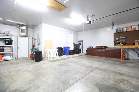 2329 Stone Field Dr, Flushing, MI 48433 photo 24