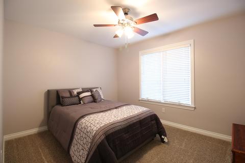 2329 Stone Field Dr, Flushing, MI 48433 photo 31