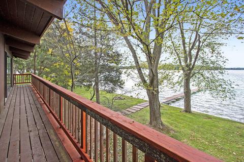 972 E Gull Lake Dr, Augusta, MI 49012 photo 5