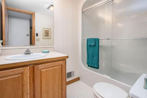 972 E Gull Lake Dr, Augusta, MI 49012 photo 17