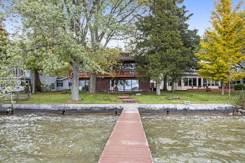 972 E Gull Lake Dr, Augusta, MI 49012 photo 1