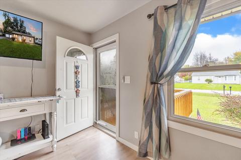 1011 Cranbrook Dr, Jackson, MI 49201 photo 16