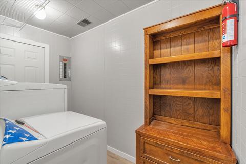 1011 Cranbrook Dr, Jackson, MI 49201 photo 12