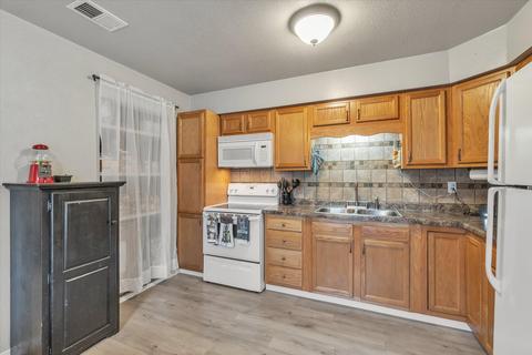 1011 Cranbrook Dr, Jackson, MI 49201 photo 20
