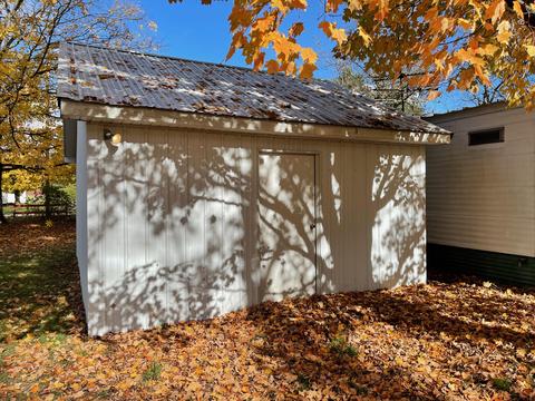 10601 Clyde Rd, Mesick, MI 49668 photo 5