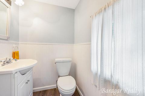 428 Exchange St, Spring Lake, MI 49456 photo 7