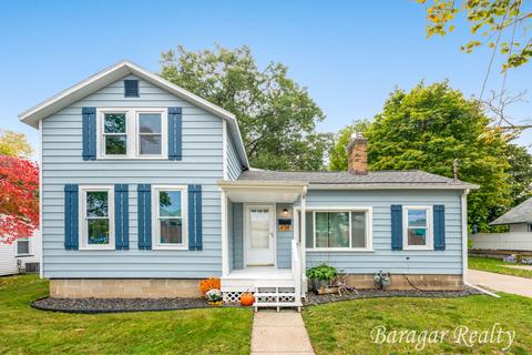 428 Exchange St, Spring Lake, MI 49456 photo 1