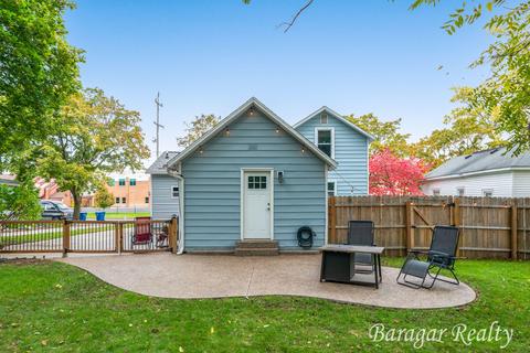 428 Exchange St, Spring Lake, MI 49456 photo 25