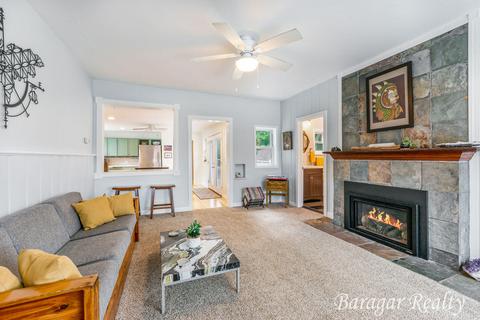 428 Exchange St, Spring Lake, MI 49456 photo 9