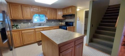 831 E North St, Ithaca, MI 48847 photo 8