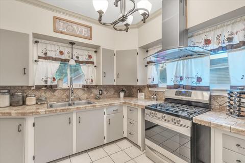 217 N Wisner St, Jackson, MI 49202 photo 18