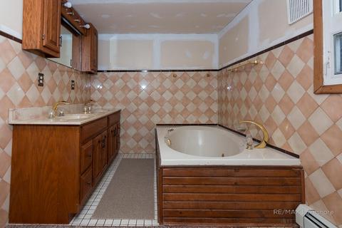 74787 30th Ave, Covert, MI 49043 photo 1