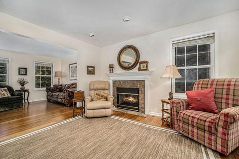 727 Pendleton Dr NE, Comstock Park, MI 49321 photo 22