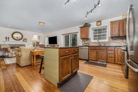 727 Pendleton Dr NE, Comstock Park, MI 49321 photo 24
