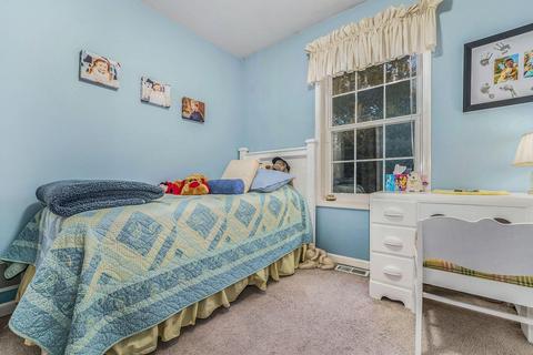 727 Pendleton Dr NE, Comstock Park, MI 49321 photo 35