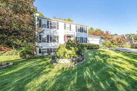 727 Pendleton Dr NE, Comstock Park, MI 49321 photo 4