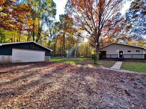 4388 Edgar Rd, Edmore, MI 48829 photo 4