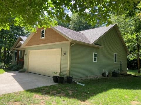 12709 Austrian Dr, Grant, MI 49327 photo 21
