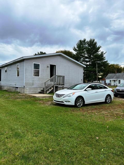 421 S Pine St, Evart, MI 49631 photo 12