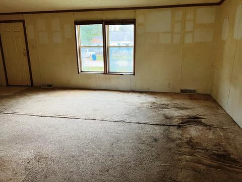 421 S Pine St, Evart, MI 49631 photo 27