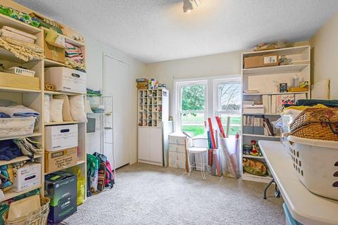 1004 N Bridge St, Belding, MI 48809 photo 11