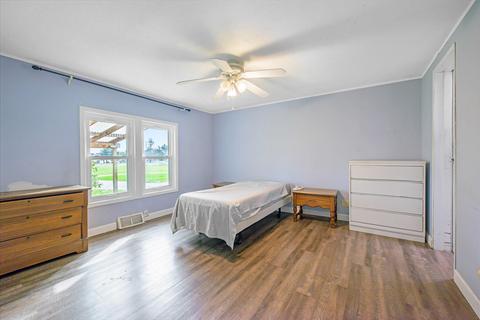 1004 N Bridge St, Belding, MI 48809 photo 9