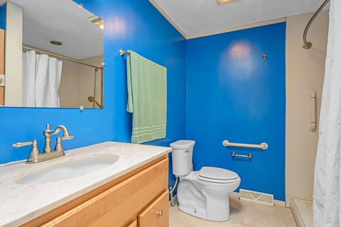 1004 N Bridge St, Belding, MI 48809 photo 10