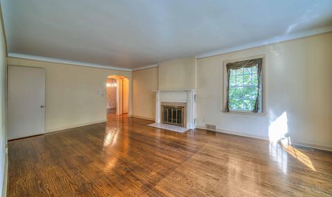 1262 Levant St, Jackson, MI 49203 photo 8