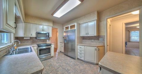 1262 Levant St, Jackson, MI 49203 photo 17