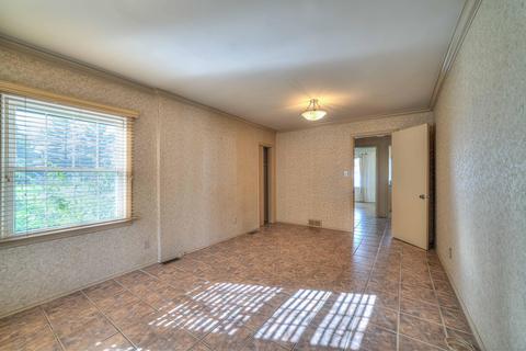 1262 Levant St, Jackson, MI 49203 photo 9