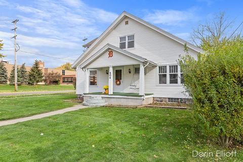 504 Pleasant St, Belding, MI 48809 photo 4