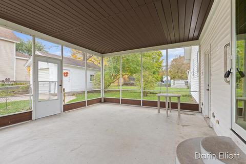 504 Pleasant St, Belding, MI 48809 photo 24