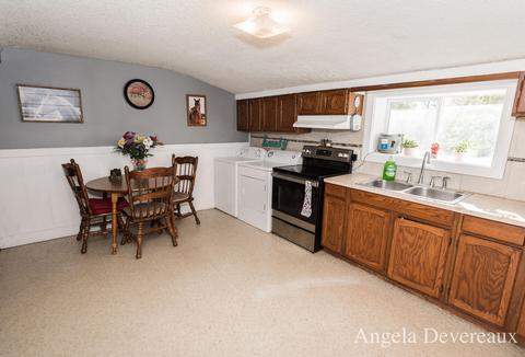 108 E Lake St, Stanton, MI 48888 photo 10
