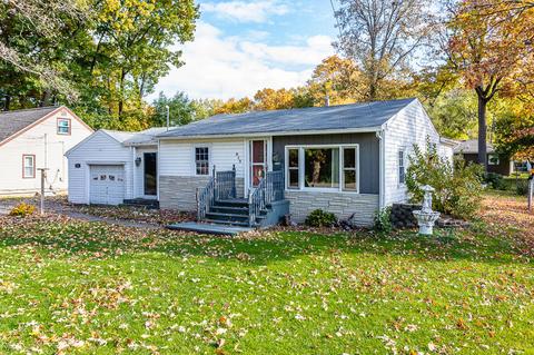 915 Lowell Ave, Jackson, MI 49202 photo 6