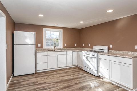 915 Lowell Ave, Jackson, MI 49202 photo 17