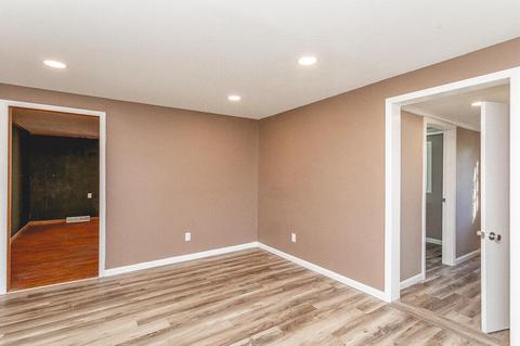 915 Lowell Ave, Jackson, MI 49202 photo 21