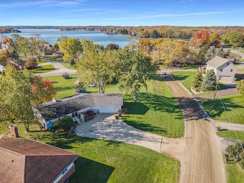 103 Boyce Dr, Brooklyn, MI 49230 photo 4