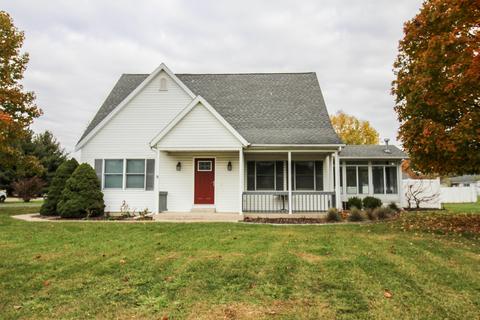 17226 Apache Trl, Three Rivers, MI 49093 photo 1