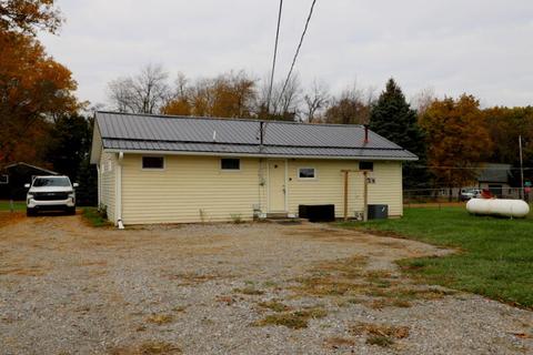 3125 Tepee Dr, Reading, MI 49274 photo 4