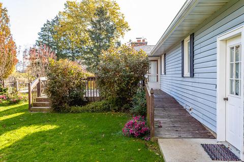 909 Thomas Ct, Jackson, MI 49203 photo 7