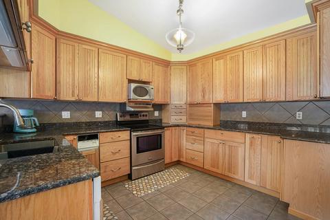 1406 White Birch Dr, Stanton, MI 48888 photo 9