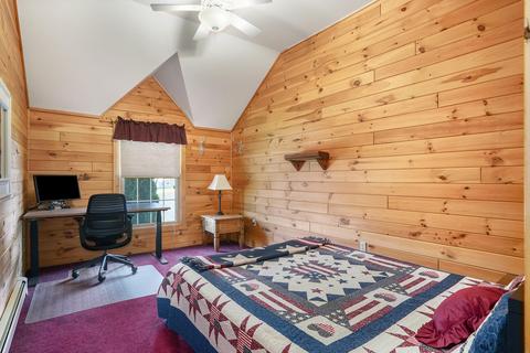 1406 White Birch Dr, Stanton, MI 48888 photo 25